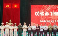 Thủ tướng Phạm Minh Chính thăm cán bộ, chiến sĩ Công an tỉnh Đắk Lắk