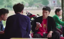 Đi giữa trời rực rỡ - Tập 15: Sợ mất vợ yêu, Chải cầm cọc tiền gấp rút xuống Hà Nội tìm Pu