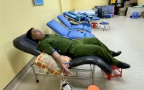 2 đại úy Công an Kiên Giang kịp thời hiến máu cứu bệnh nhi tan máu bẩm sinh