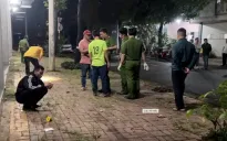 Mâu thuẫn lúc hát karaoke, 2 thanh niên bị đánh thương vong