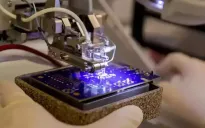Trung Quốc chi 26 tỷ USD nhập khẩu thiết bị sản xuất chip
