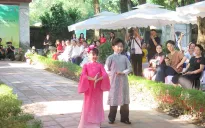 Quảng bá du lịch Hà Nội qua nét đẹp dịu dàng, tinh tế của tà áo dài