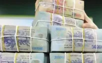 Lãi suất ngân hàng liên tục biến động có hấp dẫn dòng tiền tìm về?