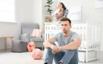 Đàn ông cũng có thể trầm cảm vì chăm sóc trẻ sơ sinh