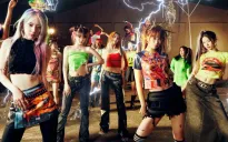 Album mới của Le Sserafim nhận “bão” đánh giá 1 sao
