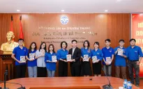 Đọc sách cùng thanh niên: Tiếp sức cho ước mơ với "Phụng sự dẫn lối thành công"