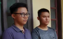 Lừa cung cấp dịch vụ đọc trộm tin nhắn, 2 đối tượng bị khởi tố
