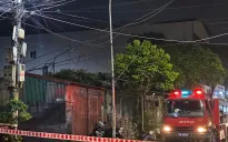 Cháy nhà ở kết hợp sản xuất kinh doanh tại huyện Thanh Trì (Hà Nội)