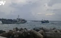 Kịp thời cứu kéo tàu cá của ngư dân Bình Định gặp nạn trên biển