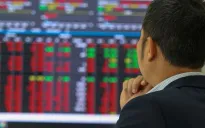 Chứng khoán "hụt hơi" sau nghỉ lễ