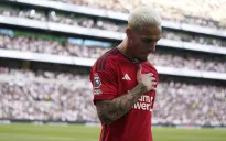 Antony từ chối gia nhập Fenerbahce để ở lại Old Trafford