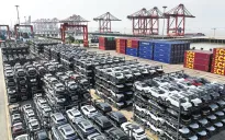 Mỹ hoãn áp thuế quan cao lên xe điện Trung Quốc