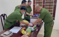 Triệt xóa đường dây ma túy, thu giữ 10 bánh heroin, 10 bịch “nước vui”