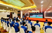 Thầy trò HLV Đinh Hồng Vinh tích cực chuẩn bị cho trận gặp Uzbekistan