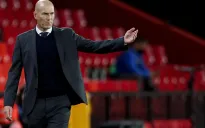 Zidane úp mở khả năng thay thế Erik ten Hag tại Man Utd