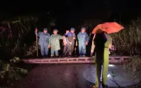2 bố con mất tích do bị lũ cuốn trôi ở Tuyên Quang