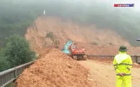 Hoàn lưu bão số 3 gây sạt lở nhiều tuyến đường tại Lai Châu