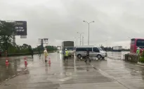 Hà Nội: Cao tốc Pháp Vân - Cầu Giẽ cấm xe do ngập sâu