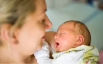 Tỷ lệ sinh của Nga giảm xuống mức thấp nhất trong 25 năm