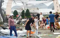 Người dân, cán bộ, chiến sĩ trên đảo Cát Bà chung tay khắc phục hậu quả bão số 3
