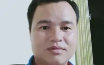 Mâu thuẫn lúc uống bia, cầm dao chém vào đầu bạn nhậu