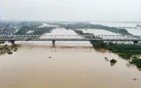 Gỡ hạn chế giao thông tại 41 cầu vượt sông phía Bắc
