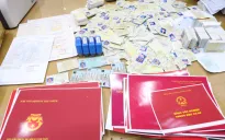 Triệt phá đường dây làm giả giấy tờ, thu lợi bất chính 40 tỷ đổng