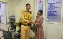 CSGT Hà Nội kịp thời hỗ trợ xe chở sản phụ vỡ ối đến bệnh viện