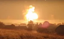 Ukraine tấn công thêm 2 kho đạn lớn, cố gắng phá vỡ nỗ lực chiến tranh của Nga