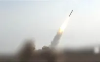Houthi phóng tên lửa vào sân bay Israel