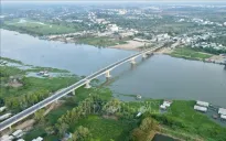 Chủ động ứng phó với triều cường kết hợp với lũ trên sông Hậu