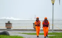 Ứng phó bão Krathon, Đài Loan (Trung Quốc) đóng cửa trường học