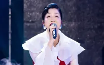 Chị đẹp Mỹ Linh khuấy động đêm nhạc đông nhất của Trẻ Concert