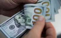 Đồng USD tăng mạnh so với đồng Yen