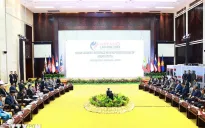 Thủ tướng dự Phiên đối thoại với đại diện AIPA, Hội đồng Tư vấn Kinh doanh ASEAN