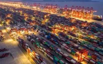 IMF cảnh báo kinh tế thế giới đối mặt với nhiều "cơn gió ngược"