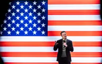 Tỷ phú Elon Musk đối mặt với nguy cơ bị điều tra vì lời hứa trao 1 triệu USD mỗi ngày cho cử tri