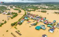 Mưa lũ ở Quảng Bình làm 1 người chết, 3 người mất tích, hơn 32.700 nhà bị ngập sâu