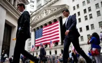 Reuters dự báo tích cực về kinh tế toàn cầu