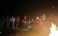 Xuyên đêm tìm kiếm 2 học sinh mất tích, nghi bị đuối nước