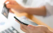 Từ 1/1/2025, ứng dụng ngân hàng không được ghi nhớ mật khẩu đăng nhập