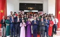 Tổng Bí thư Tô Lâm gặp gỡ cộng đồng người Việt Nam ở Malaysia