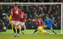 Man Utd có chiến thắng đầu tiên dưới thời HLV Amorim