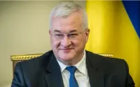Ukraine yêu cầu NATO gửi lời mời Kiev gia nhập liên minh quân sự này