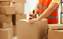 Bộ Tài chính đề xuất thu thuế VAT với hàng nhập khẩu giá trị nhỏ qua chuyển phát nhanh