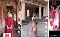 Người trẻ nhộn nhịp chụp ảnh đón Tết sớm