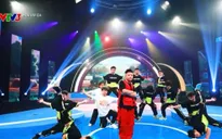 Hoa vui ca: Thưởng thức buổi công diễn Gà trống thổi kèn