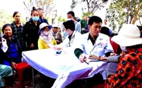 Đắk Lắk: Hơn 300 người dân xã biên giới được khám bệnh miễn phí