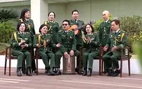 Những nghệ sĩ mặc áo lính tiếp thêm sức mạnh tinh thần cho bộ đội