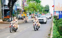 Xử lý đối tượng dùng thẻ nhà báo giả chở "hàng cấm"
